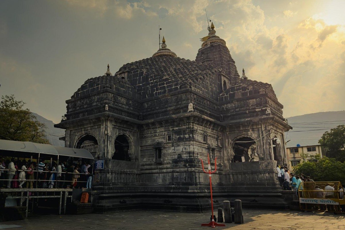 Pune to Jyotirlinga Darshan Bus | 5 Jyotirlinga Yatra – Vishal Travels